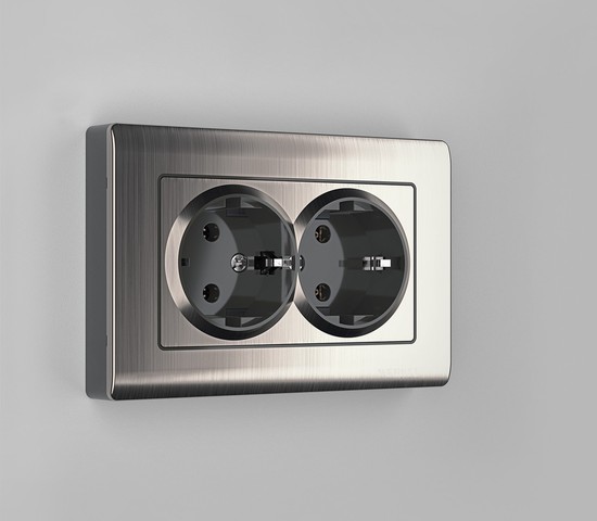 Розетка двойная с заземлением (глянцевый никель) (W1172002)