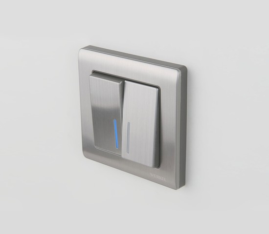 Выключатель двухклавишный с подсветкой (глянцевый никель) (W1120102)