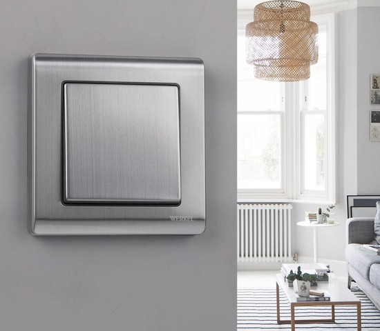 Выключатель одноклавишный проходной (глянцевый никель) (W1112002)