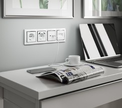 Рамка на 4 поста Snabb (белый/хром) (W0041901)