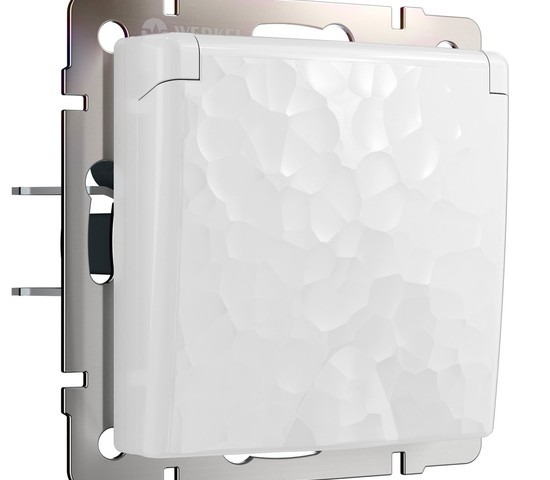 Розетка влагозащ. с зазем. с защит. крышкой и шторками (hammer белый) (W1271201)