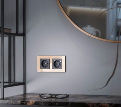 Розетка с заземлением (hammer черный) (W1271008)