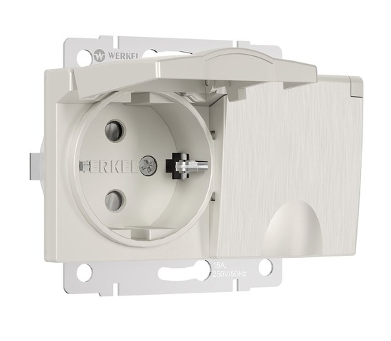 Розетка двойная влагозащ. с зазем. с защит. крышками и шторками (перламутровый рифленый) (W1172213)