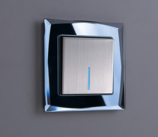 Рамка на 1 пост Diamant  (черный) (W0011208)