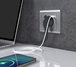 Розетка с заземлением, шторками и USB тип A+C (серебряный рифленый ) (W1171709)