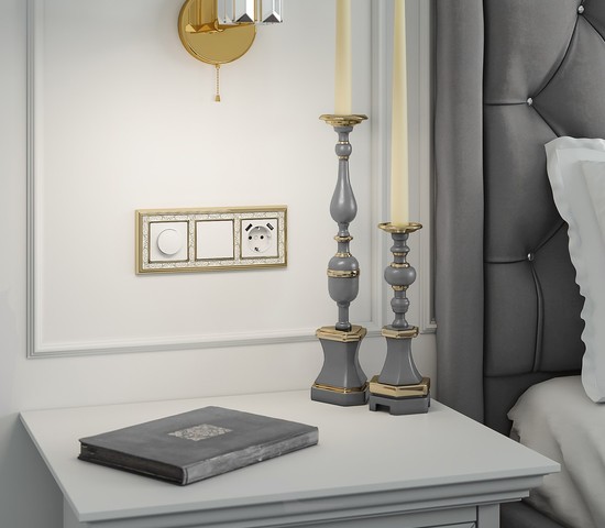 Рамка на 3 поста Palacio Gracia (золото/белый) (W0031429)