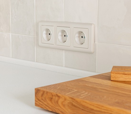 Рамка на 3 поста Stream (перламутровый) (W0032113)