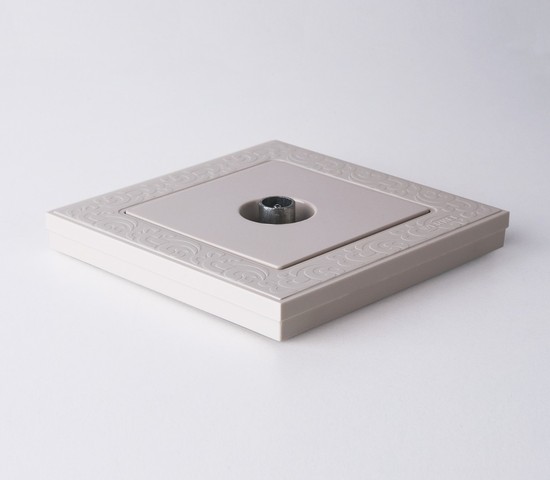 ТВ-розетка оконечная (слоновая кость) (W1183003)