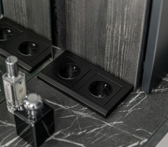 Рамка на 2 поста Stark (черный) (W0021808)