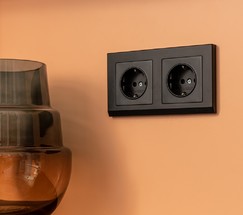 Рамка на 2 поста Stark (черный) (W0021808)