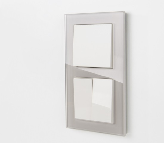 Рамка на 2 поста Favorit (дымчатый,стекло) (W0021117)