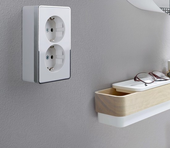 Розетка двойная с заземлением Gallant (белый) (W5072101)