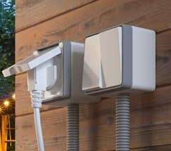 Выключатель двухклавишный влагозащищенный Gallant (белый) (WL15-03-02)