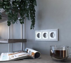 Рамка на 3 поста (матовый хром) (WL07-Frame-03)