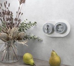 Рамка на 2 поста (Белый) (WL21-frame-02)