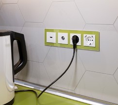 Рамка на 4 поста (фисташковый,стекло) (WL01-Frame-04)