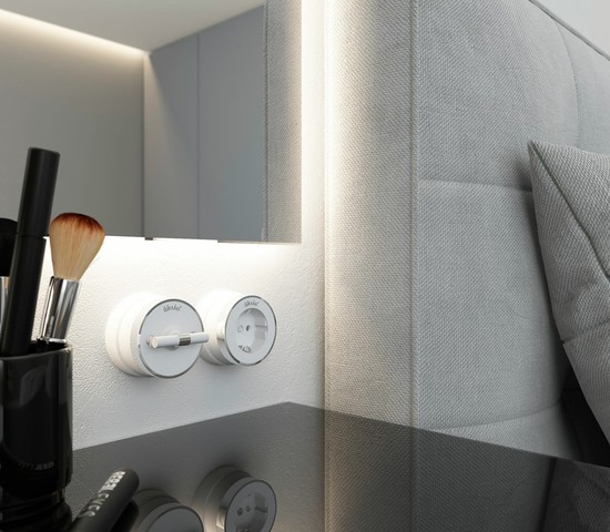 Переключатель одноклавишный Vintage (белый матовый/хром) (W5812050)