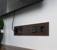 Рамка на 5 постов (мокко,стекло) (WL01-Frame-05)