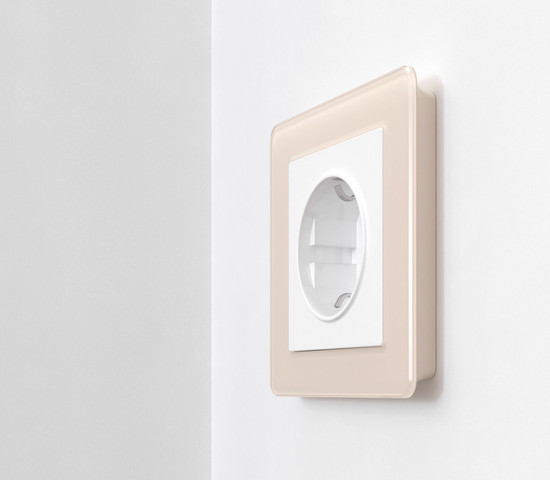 W0012743/ Рамка на 1 пост Acrylic (айвори)