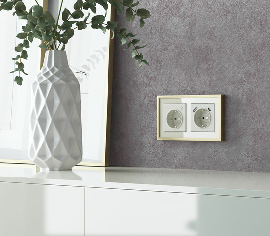 W0022851/ Рамка на 2 поста Baguette (айвори/латунь)