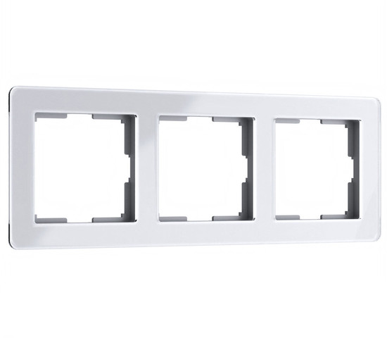 W0032701/ Рамка на 3 поста Acrylic (белый)