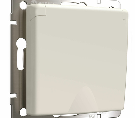 W1171262/ Розетка с заземлением и шторками c крышкой IP44 (айвори матовый)