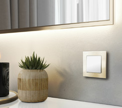 W1112061/ Выключатель одноклавишный проходной (белый матовый)