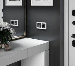 W4520008/ Сенсорный выключатель двухклавишный с подсветкой 1000 Вт (черный)