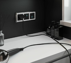 W4520008/ Сенсорный выключатель двухклавишный с подсветкой 1000 Вт (черный)