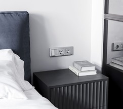 W1123065/ Перекрестный выключатель двухклавишный (серебряный матовый)