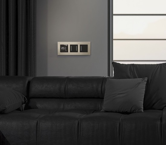 W4522008/ Сенсорный выключатель двухклавишный с подсветкой (черный)