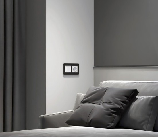 W4512001/ Сенсорный выключатель одноклавишный с подсветкой (белый)