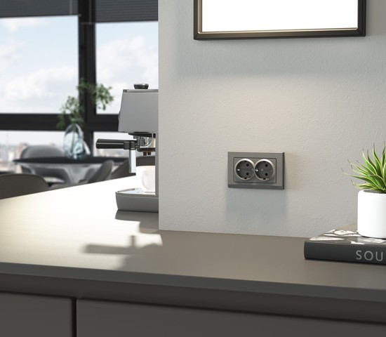 W1172064/ Розетка двойная с заземлением (графит матовый)