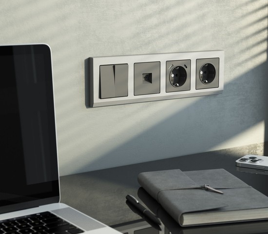 W1171764/ Розетка с заземлением, шторками и USB тип A+C  (графит матовый)