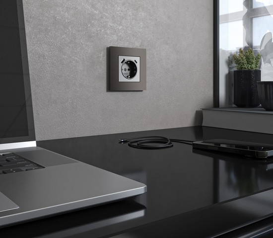 W0012963/ Рамка на 1 пост Slab (бронза матовый)