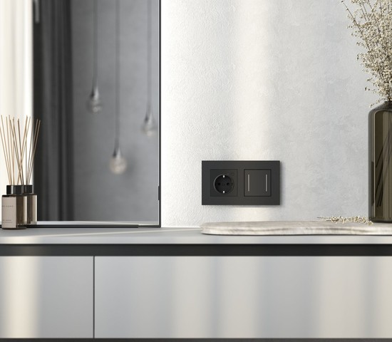 W0022908/ Рамка на 2 поста Slab (черный матовый)