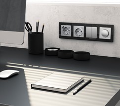 W0042708/ Рамка на 4 поста Acrylic (черный)